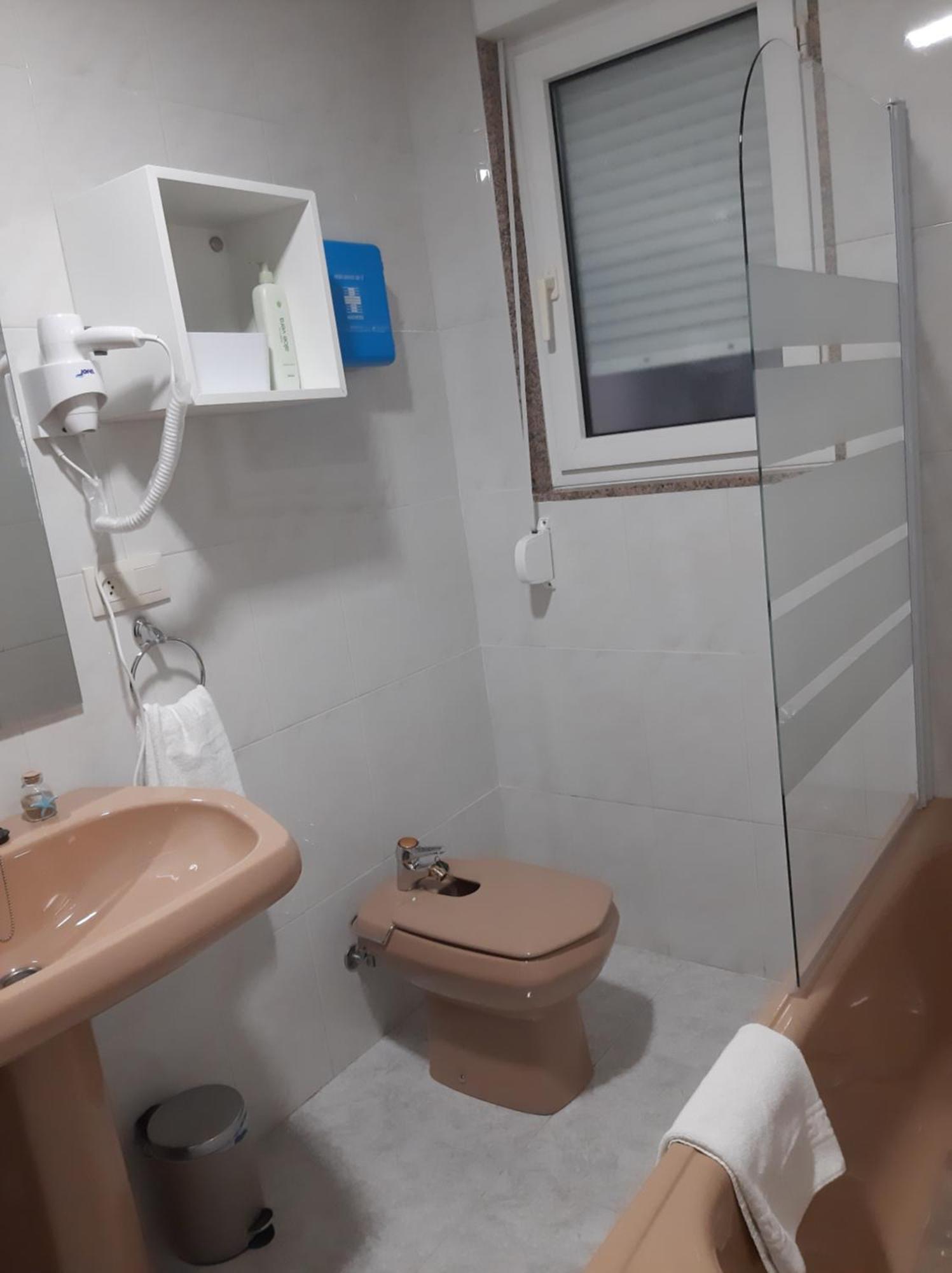 Apartamento Elena Centrico Con Wifi Onís Dış mekan fotoğraf