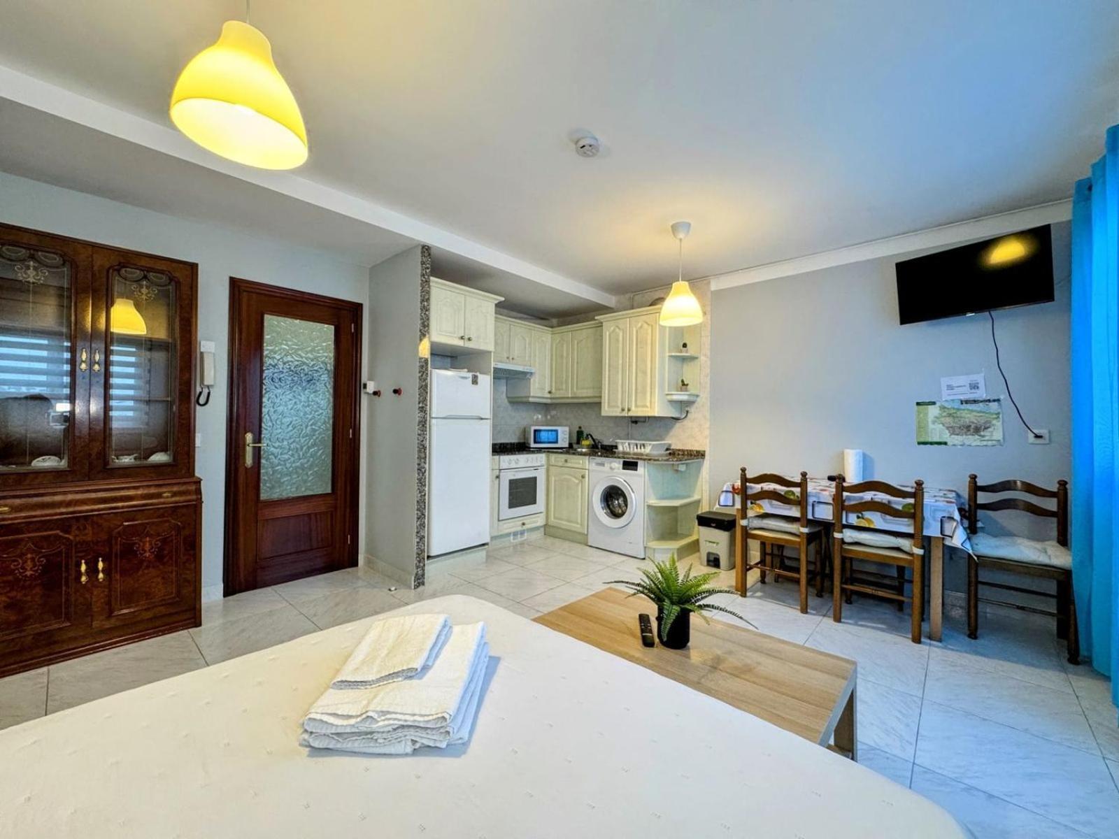 Apartamento Elena Centrico Con Wifi Onís Dış mekan fotoğraf